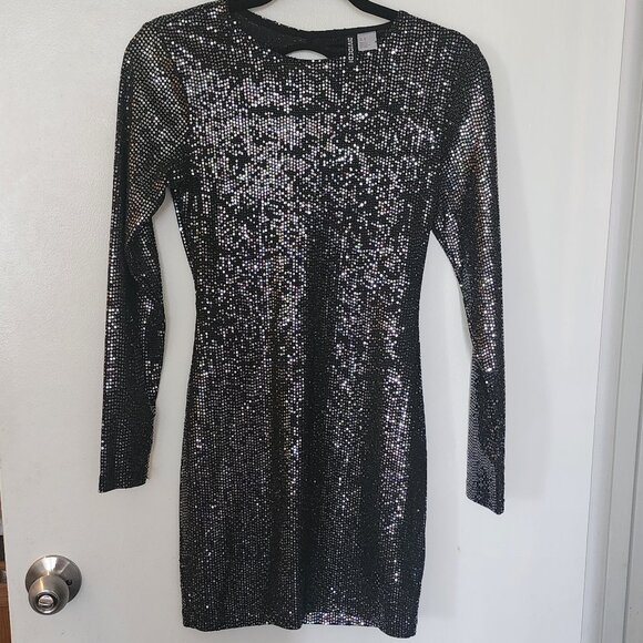 H&M Dresses & Skirts - Gorgeous party dress!